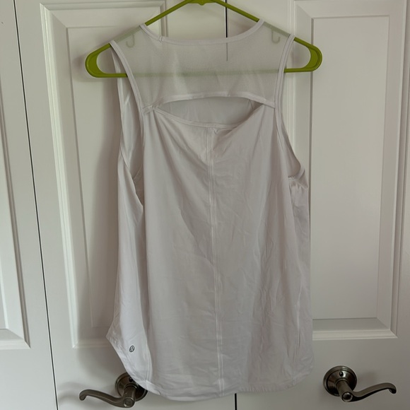 Lululemon Sculpt Tank Top Size 8 White - Picture 3 of 3
